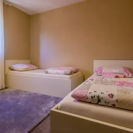 Apartment Fuer 5 Personen Ca 100 Qm In Hreljin, Kvarner Bucht Gespanschaft Primorje-gorski *